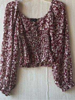 Smocked Floral Long-Sleeve Crop Top in Maroon